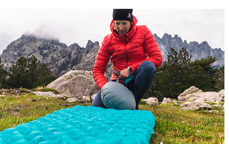 Women's Comfort Light Insulated Air Sleeping Mat (Like New) - Image 7